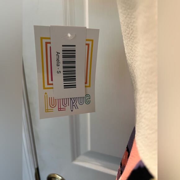 LULAROE Amelia Ivory Cream Colorblock Floral Print Knee-Length Dress SZ S NWT - Picture 2 of 13